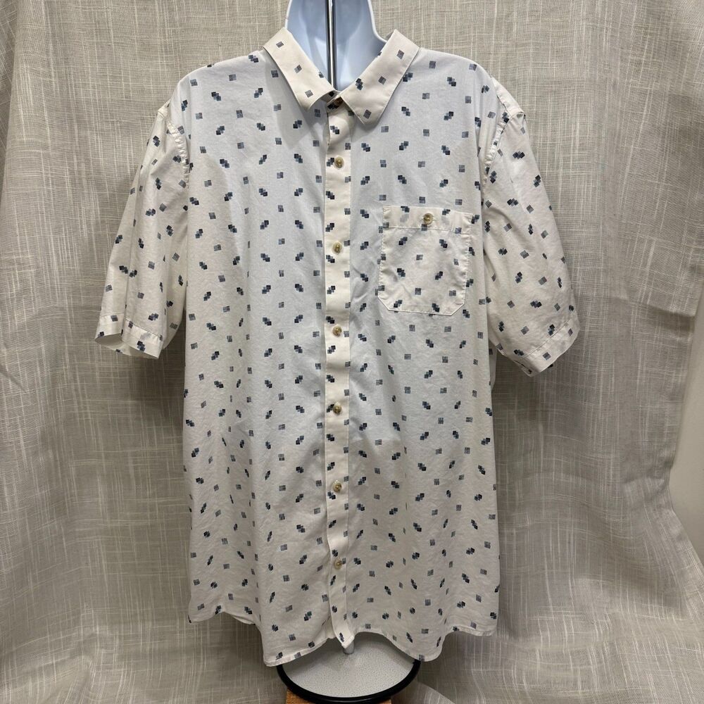 Travis Mathew White and Blue Casual Short Sleeve Button Down XL